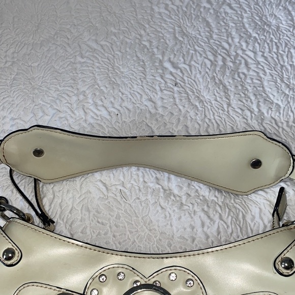 GUESS Satchel Handbag - Picture 7 of 16